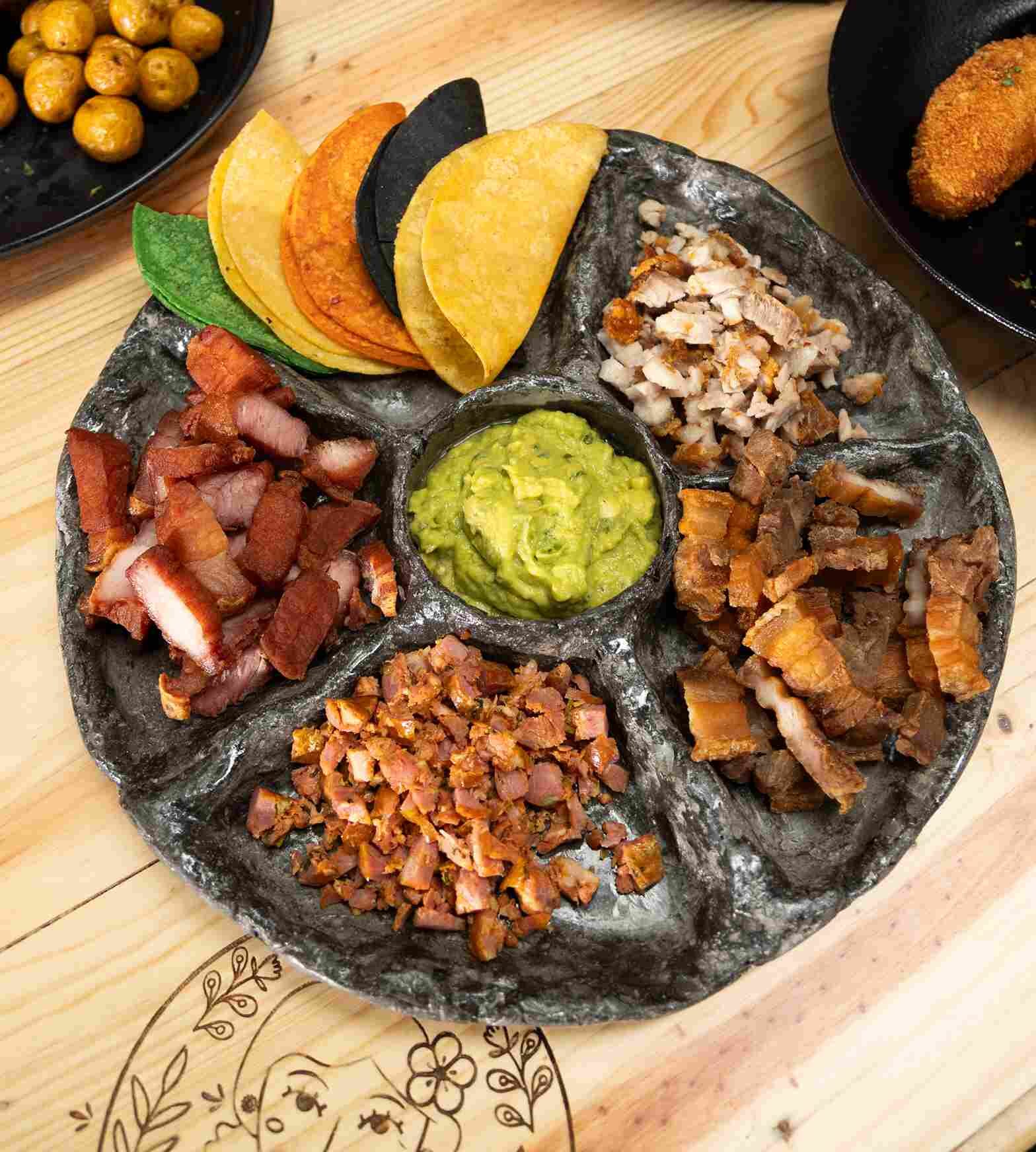 Tacada de Chicharrones